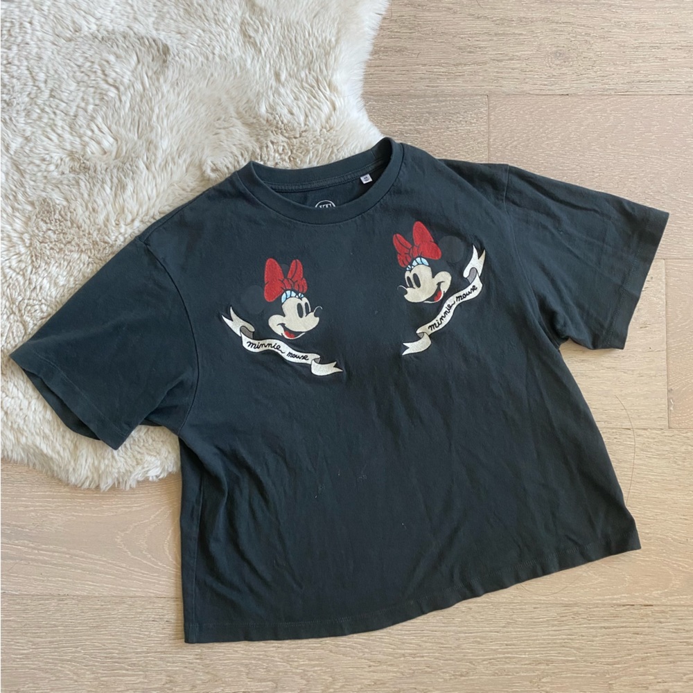 Uniqlo x Mickey Mouse embroidered Minnie cotton black crop t-shirt